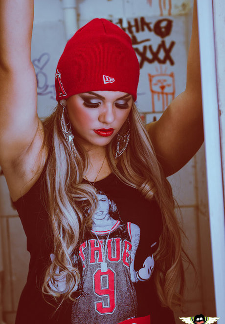 dünne schwarze teenager-onlyfans nacktheit hd foto