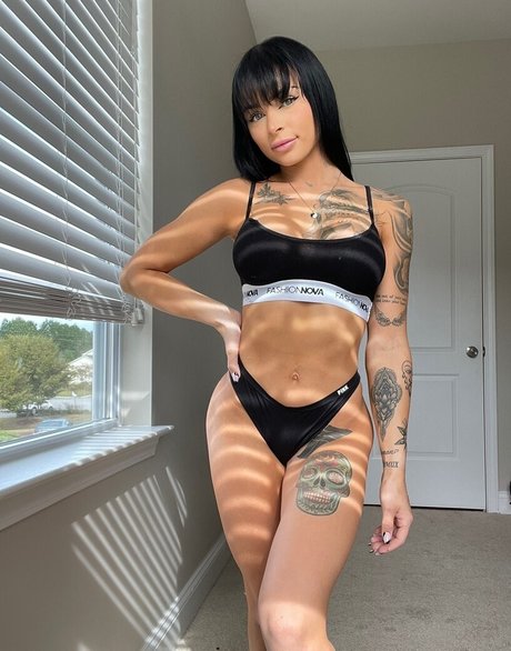 kurvige xxx onlyfans erwachsene erotische bilder