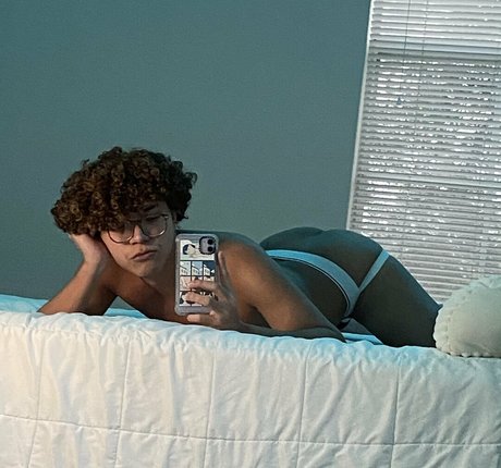 nsfwtwinx schauspielerin porno fotos