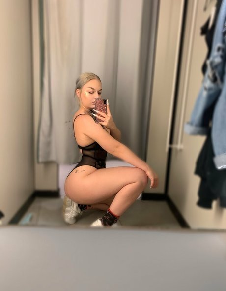 japanische solo-onlyfans perfekte schöne fotos