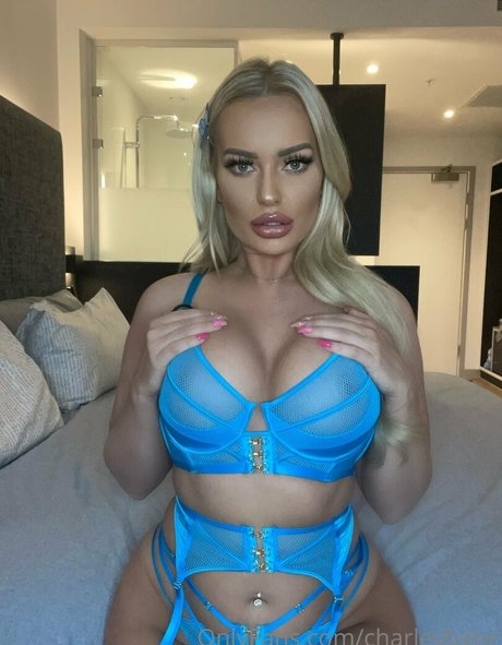 charleybabe schöne nette galerien