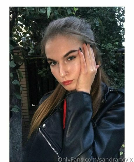 iamsandranovix nacktheit hübsche foto