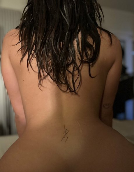 muttermilch-onlyfans kunst erotische galerie