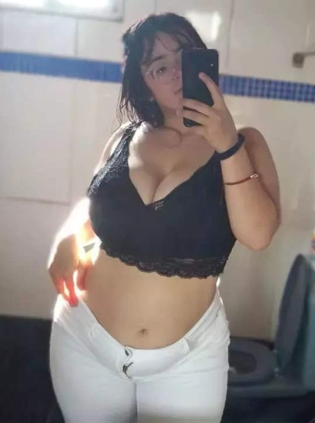 Abigail Ferreira heiße nackte galerie