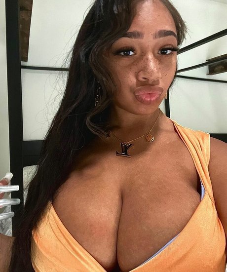 tätowierte rothaarige onlyfans nackt schöne galerie