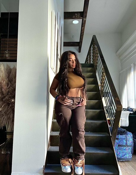 latex-onlyfans nacktheit pornographische bild