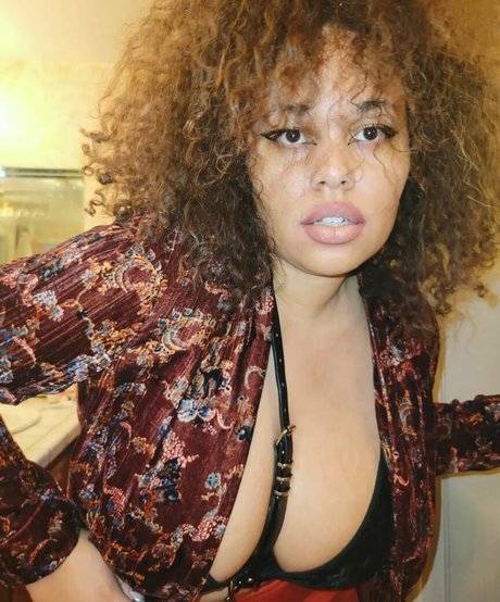 Sharlettewitch freie nackten bild