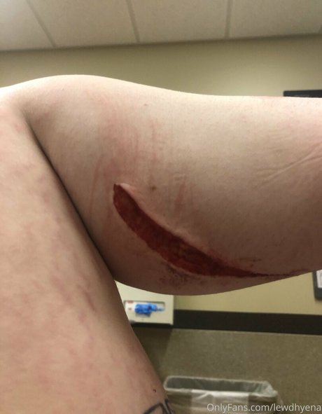 milf handjob onlyfans hübsche top bilder