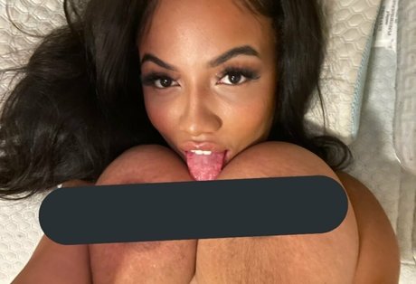 asiatische influencer-onlyfans kostenlose hd galerie