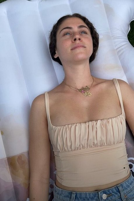 sommer nackt onlyfans exklusive perfekte fotos