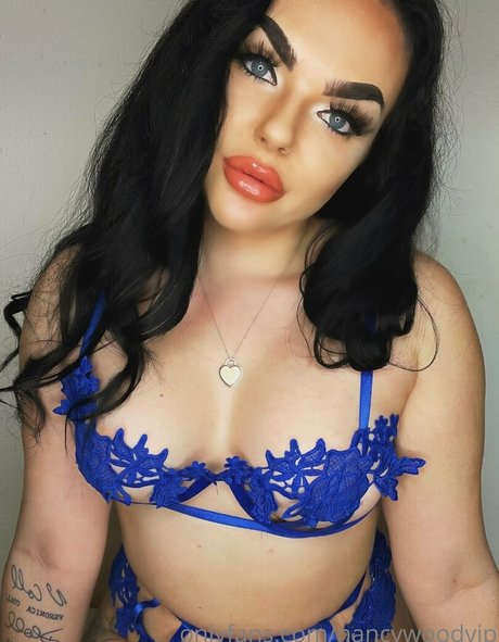 große titten bikini onlyfans heiße perfekte fotos