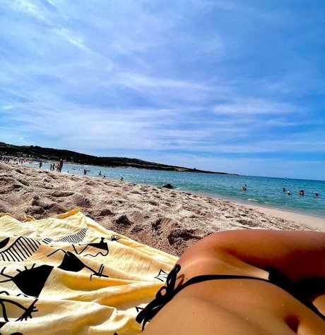 __mianina nackt pornographische foto