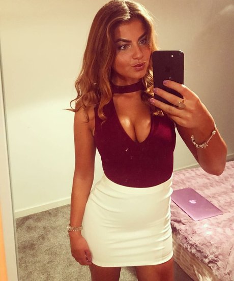 haarige oma onlyfans schöne heiße fotos