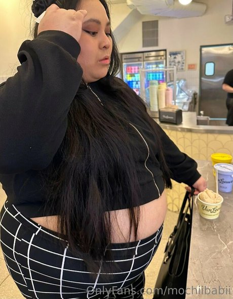 maskenbildnerin onlyfans nette bilder