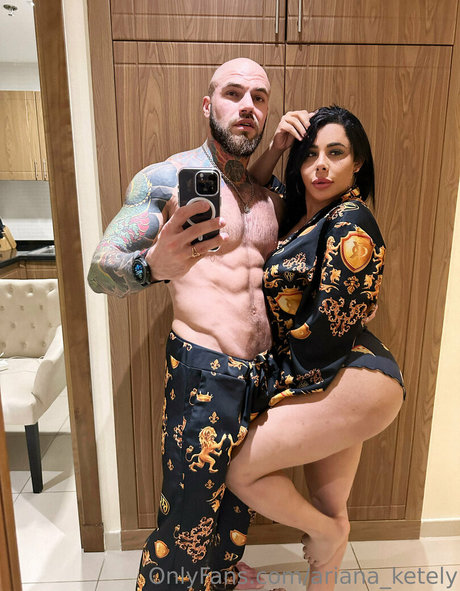 ariana xxl schöne xxx galerie