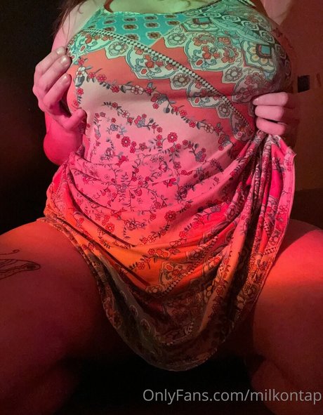 milkontap nackten bild