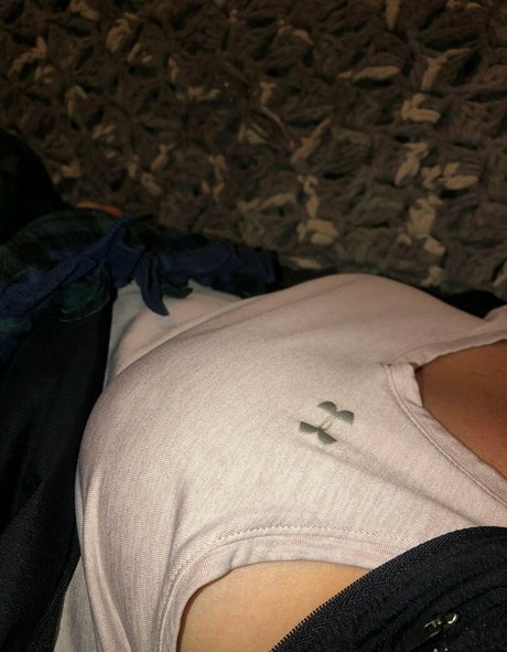 ajonesfeet hd pornostar bild