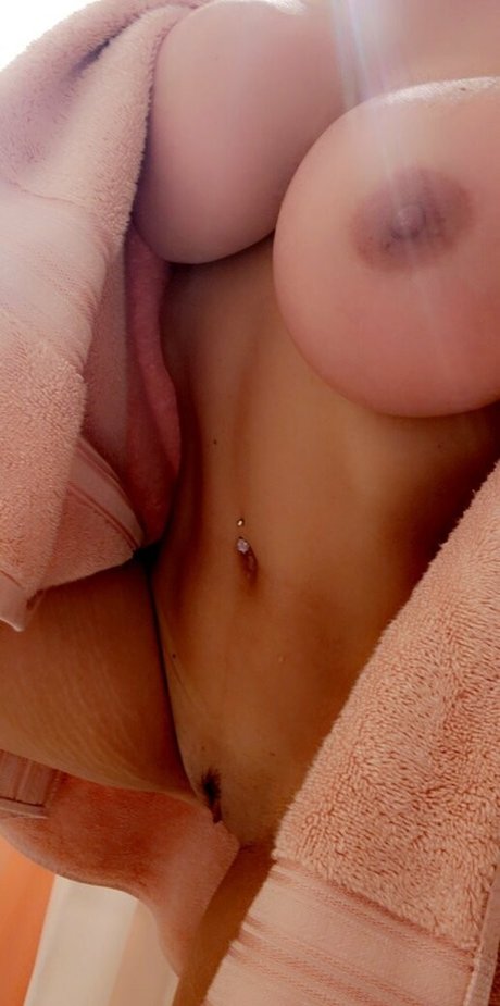 ebenholzlehrerin onlyfans schöne hübsche archiv