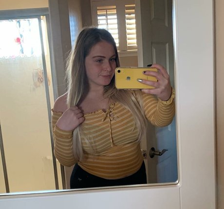 Kyla S exklusive schöne bild