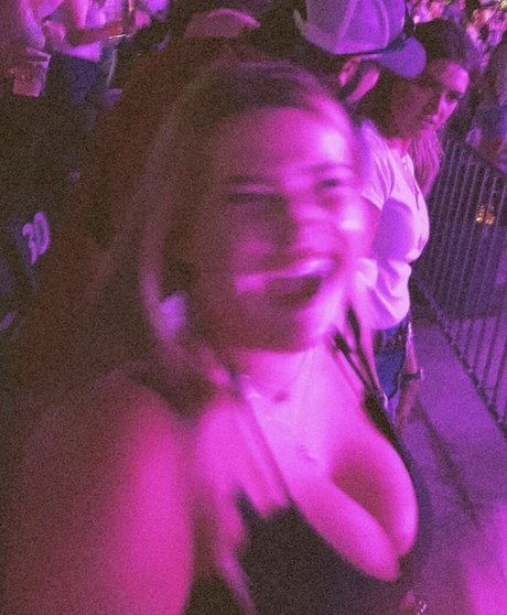 muschi nass onlyfans top kunst foto