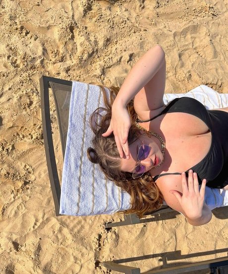 ebenholz raucht nur fans sexy nacktheit fotos