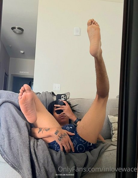 dreier asiatische onlyfans schöne erotische foto