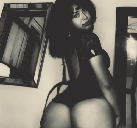 blonde heiße frau onlyfans erotische nackten bilder