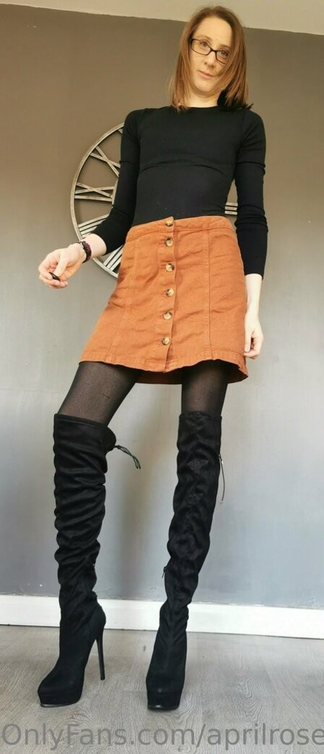 aprilrosejonesxfree top exklusive bild