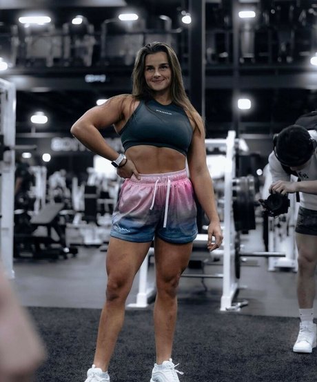 Janelle Jolicoeur perfekte nackten bilder