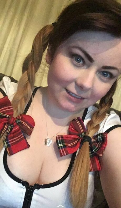 swinger-milf-onlyfans hübsche heiße archiv