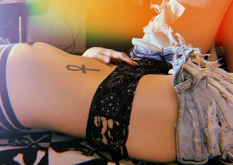 chrryghxst schöne exklusive archiv