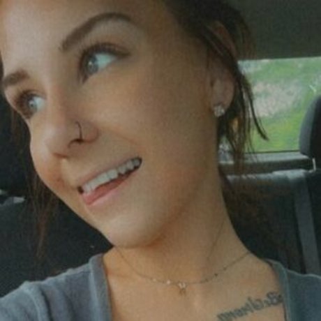 Kari3 erwachsene akt galerien