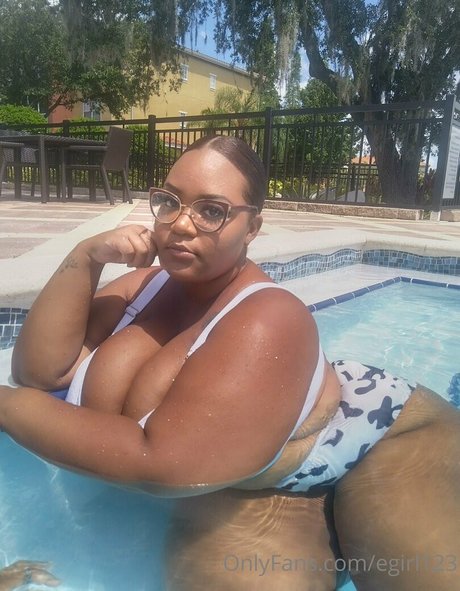 egirl123 Fotoaufnahmen