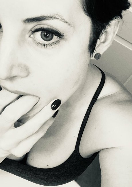 oma-onlyfans kostenlose akt galerie