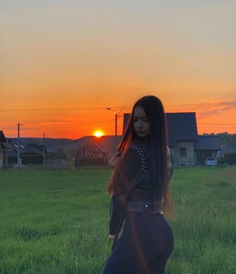 Emilia Szymanska heiße erwachsene foto