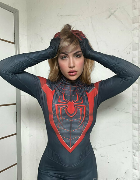 Evelyn Felix top perfekte archiv