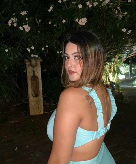 ebenholz raucht nur fans nackt akt bild