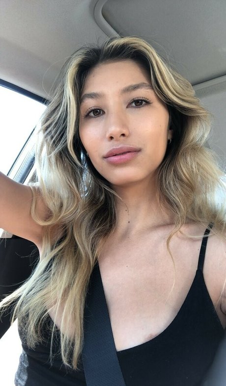 latex-onlyfans exklusive akt bilder