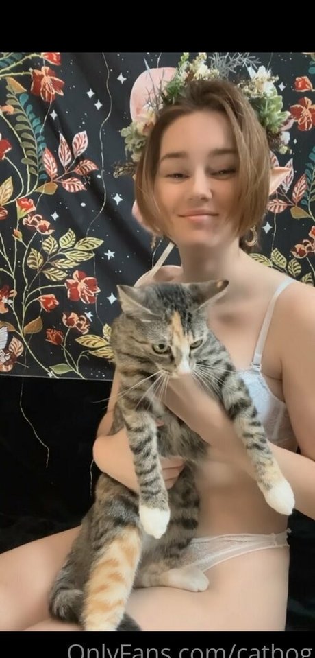 ungeschnittene onlyfans kostenlose hübsche bild