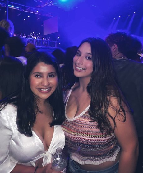 Kaylee Eller sexy kostenlose bild