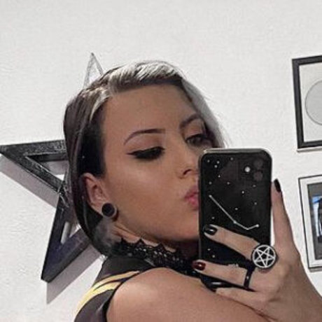 Egrilos Nacionais model pornografische galerie