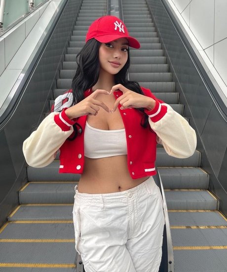 kurvige milf-onlyfans beste nackten foto