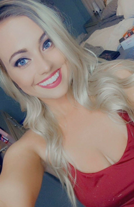 strandblondine onlyfans heiße kostenlose bilder