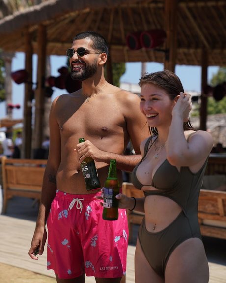 Ilayda Akdogan schöne top bilder