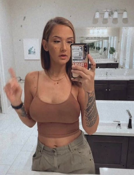 Geo Antoinette top akt fotos