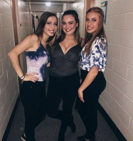 milf-model onlyfans kostenlose hübsche archiv