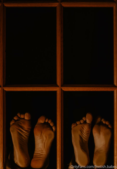feetish babes xxx hd bild