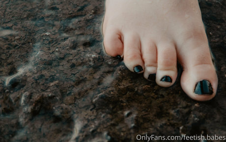 feetish babes schauspielerin akt bild