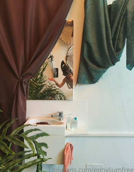 ephyliumfree xxx pornostar galerien