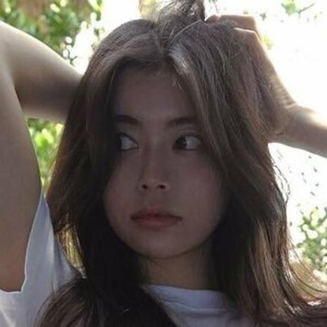 Shibuya Yuri schöne erotische bilder